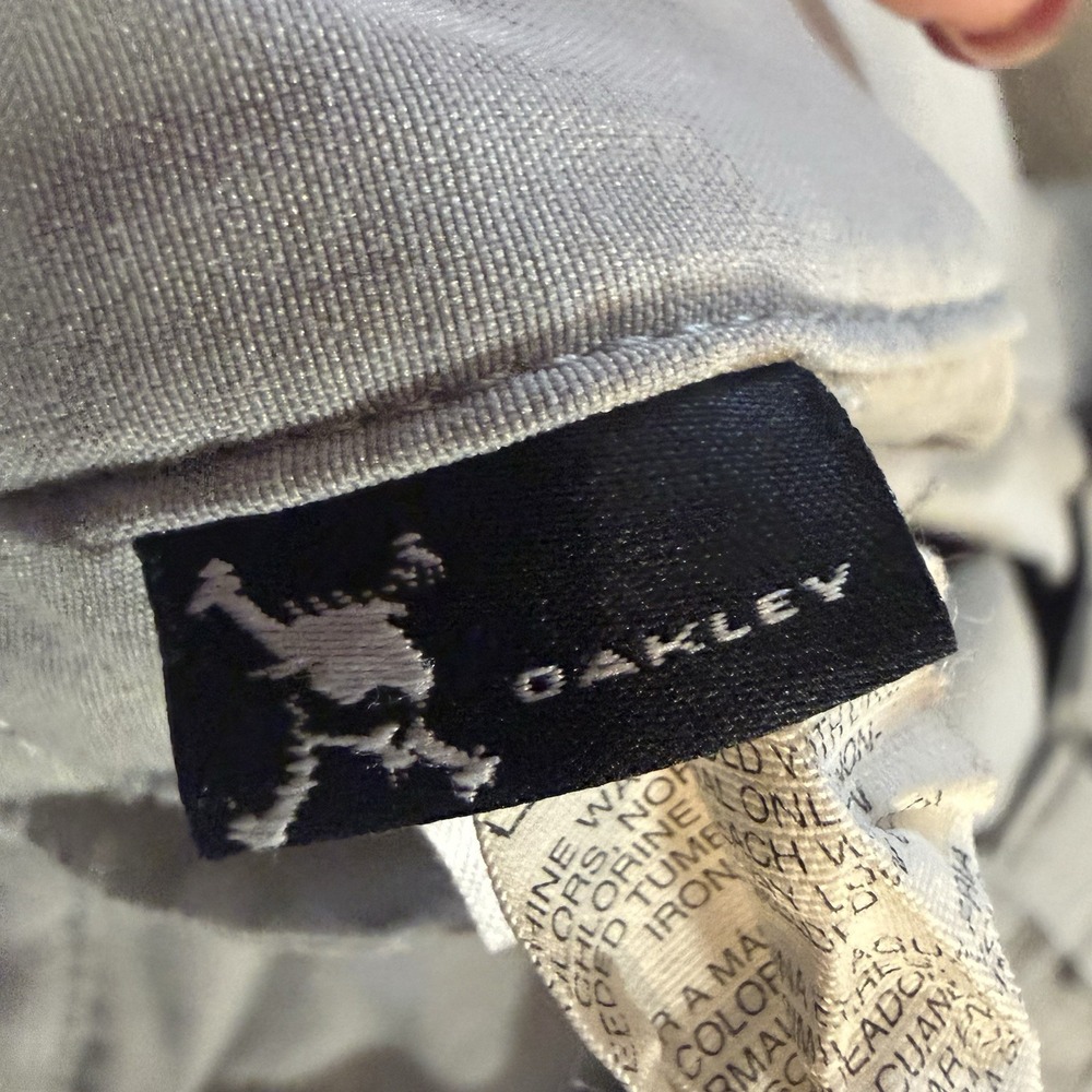 Oakley Golf Pants Mens 30x32 Gray Performance Stretch Lightweight Flat - Picture 13 of 14